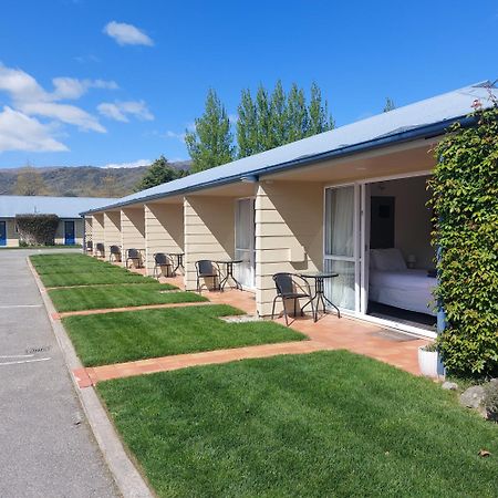 Lake Dunstan Motel Cromwell Exterior photo